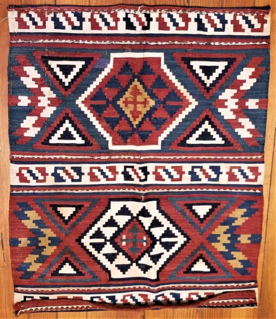 Antique Shirvan Kilim Bag Face, Caucasus, photograph 3