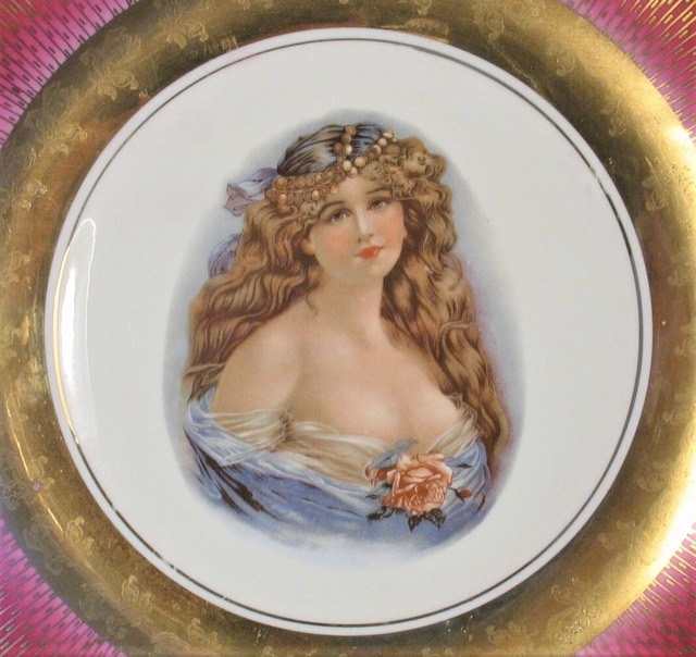 Mitterteich Bavarian Porcelain Portrait Plate of a Maiden, photograph 2
