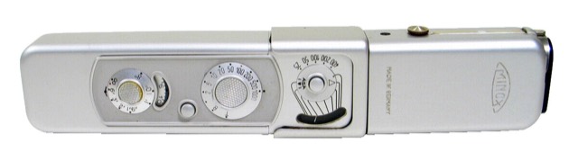 Minox B Subminiature Camera with Flash and Leather Case, photograph 6