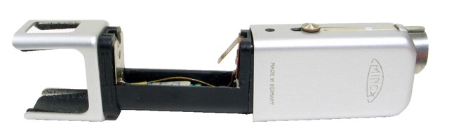 Minox B Subminiature Camera with Flash and Leather Case, photograph 7
