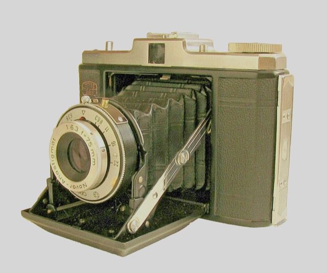 Zeiss Ikon Nettar II 517/16 Folding Camera