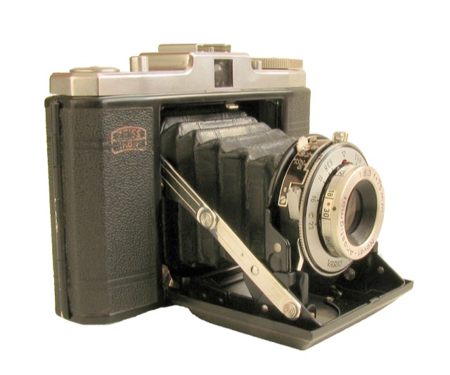Zeiss Ikon Nettar II 517/16 Folding Camera, photograph 2