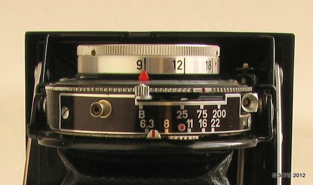 Zeiss Ikon Nettar II 517/16 Folding Camera, photograph 7