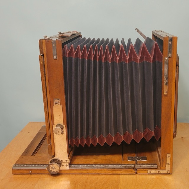 American 7 x 9 Wooden Field Camera with Leather Case, c. 1900, photograph 10