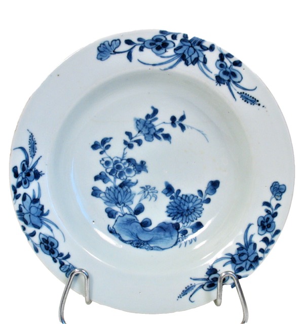 Chinese Export Blue and White Plate with Garden Pattern