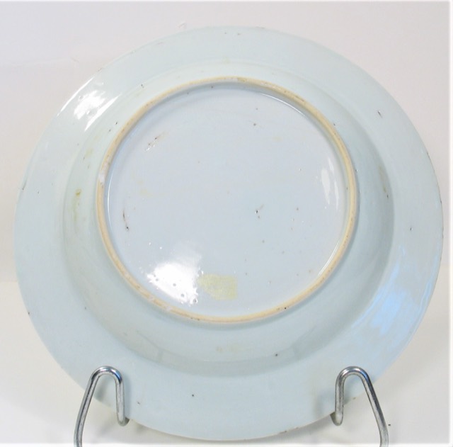 Chinese Export Blue and White Plate with Garden Pattern, photograph 3