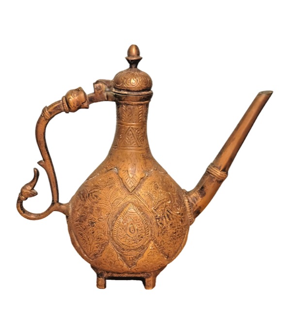 Mughal Cast Bronze Ewer (Aftaba) with Lion-Head Handle, photograph 4