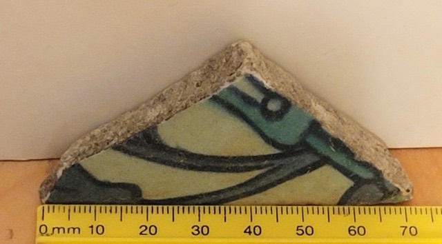 Two Ottoman Tile Fragments, Iznik and Iznik Style, photograph 4