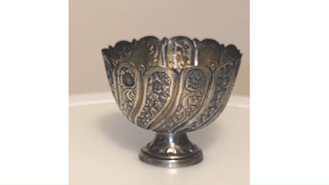 Ottoman Silver Zarf with Tughra and Gilt Interior, photograph 2
