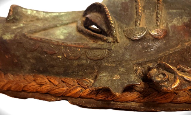 Bamun Bronze Transformation Mask, Cameroon, photograph 5