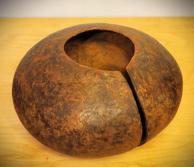 Large Hammered Copper Anklet, Congo, photograph 3