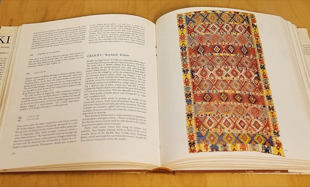 Kilims: Flat Woven Tapestry Rugs by Yanni Petsopoulos, photograph 4
