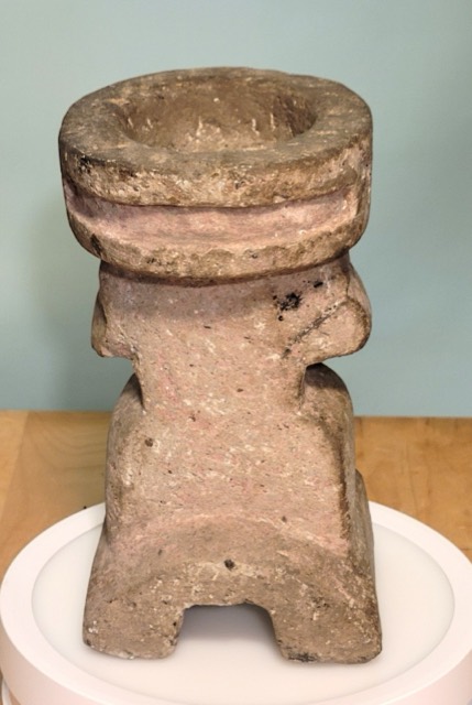 Huehuetéotl Effigy Offertory Vessel, Volcanic Stone, photograph 4