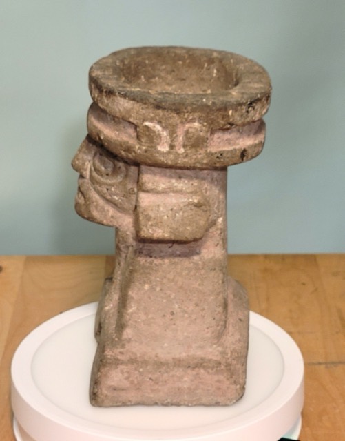 Huehuetéotl Effigy Offertory Vessel, Volcanic Stone, photograph 5