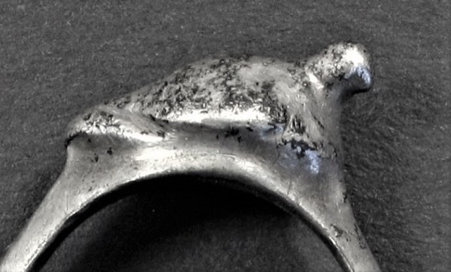 Seljuk Silver Ring with Perched Bird, 12th–14th Century, photograph 6