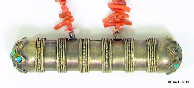 Silver Scroll Amulet on a Coral Necklace, Yemen, photograph 5
