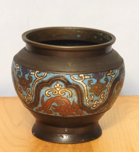 Chinese Cloisonné Vase with Dragon Motif, photograph 4