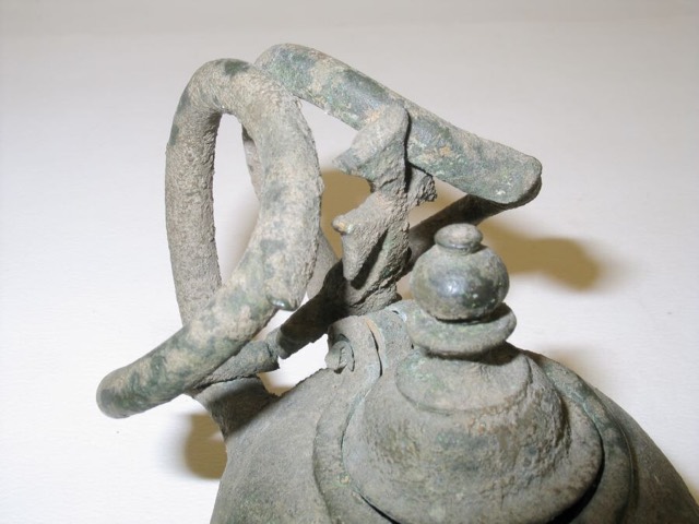 Byzantine Bronze Oil Lamp with Orthodox Cross, photograph 8