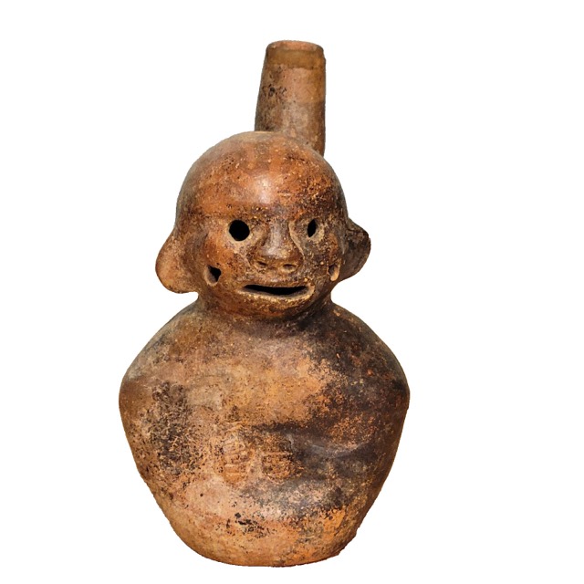 Chimú Whistling Stirrup-Spout Vessel, photograph 3