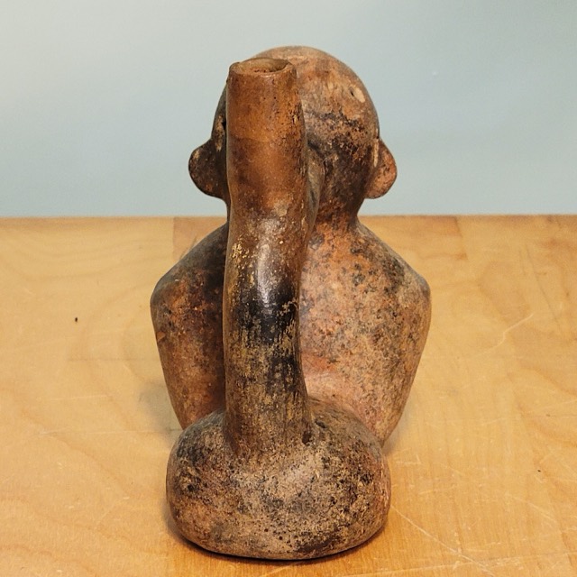 Chimú Whistling Stirrup-Spout Vessel, photograph 5