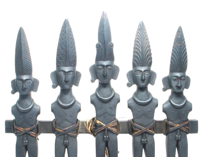 Nias Adu Ancestor Figure Grouping, photograph 6