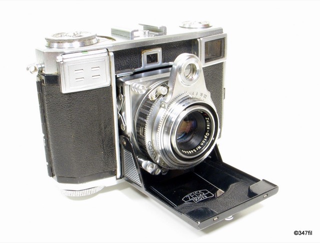 Zeiss Ikon Contessa Folding Rangefinder, First Version, photograph 9