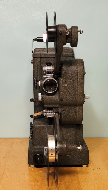 Paillard Bolex G816 Projector with Kern-Paillard Lenses, photograph 5