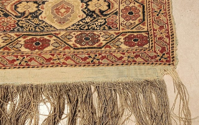 Antique Gordes Prayer Rug (Seccade), Western Anatolia, photograph 9
