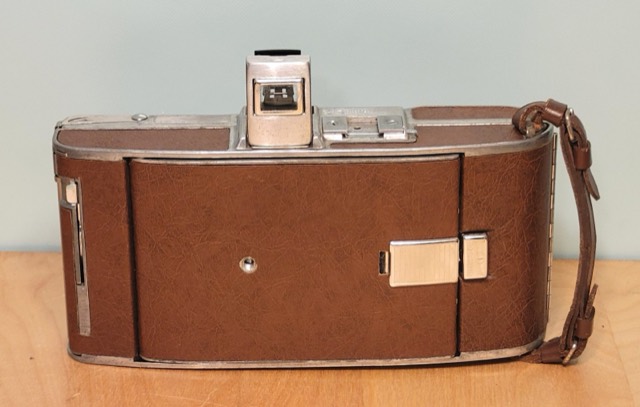 Polaroid Land Camera Model 95 with Fitted Case, photograph 8