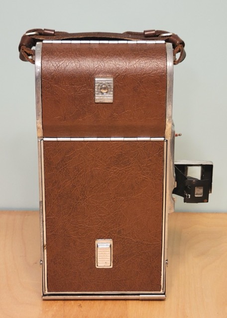 Polaroid Land Camera Model 95 with Fitted Case, photograph 9