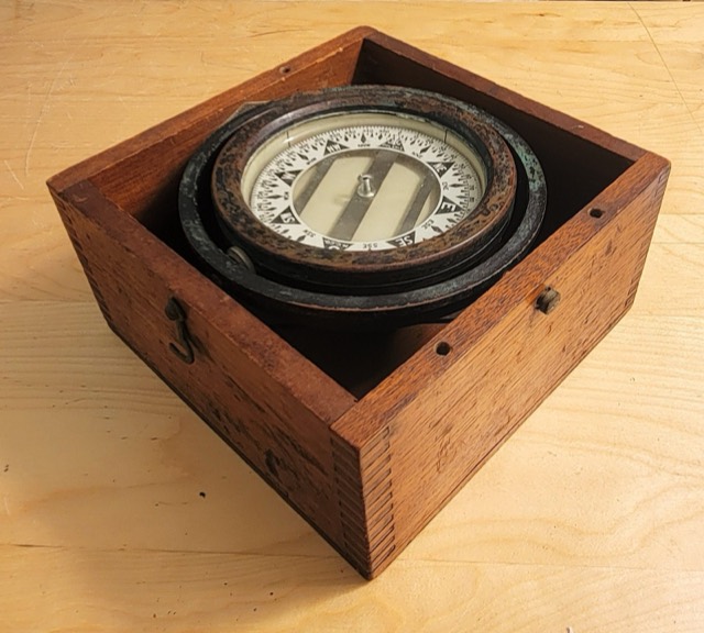 Polaris Manufacturing Co. Gimballed Marine Compass