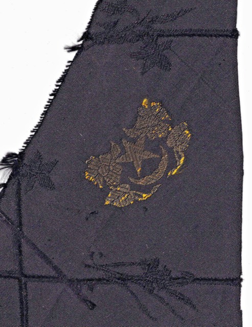 Ottoman Silk Textile Fragment with Gilt Silver Embroidery, photograph 6