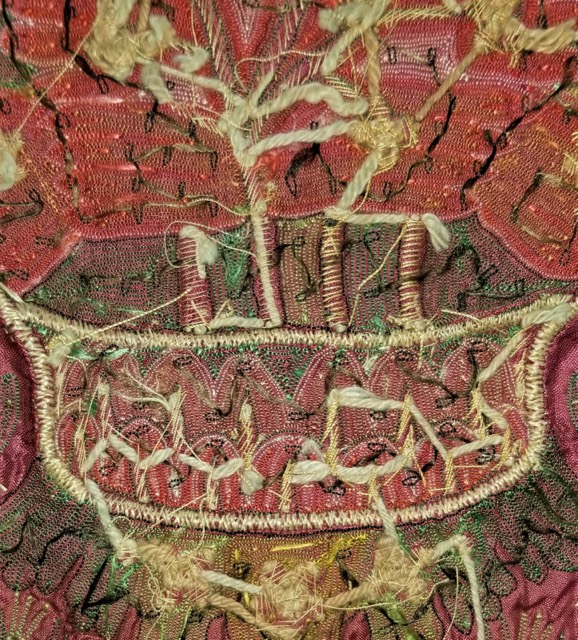 Ottoman Embroidered Pillow Cover, Silk and Gilt Silver Thread, photograph 8