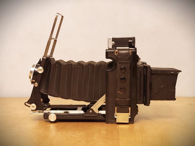 Graflex Century Graphic Medium Format Press Camera, circa 1950, photograph 3