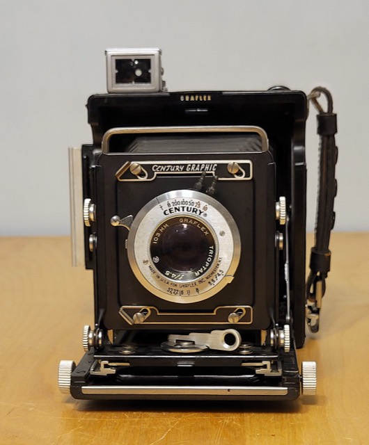 Graflex Century Graphic Medium Format Press Camera, circa 1950, photograph 6
